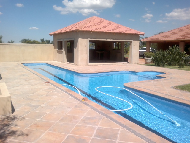 Lap pool